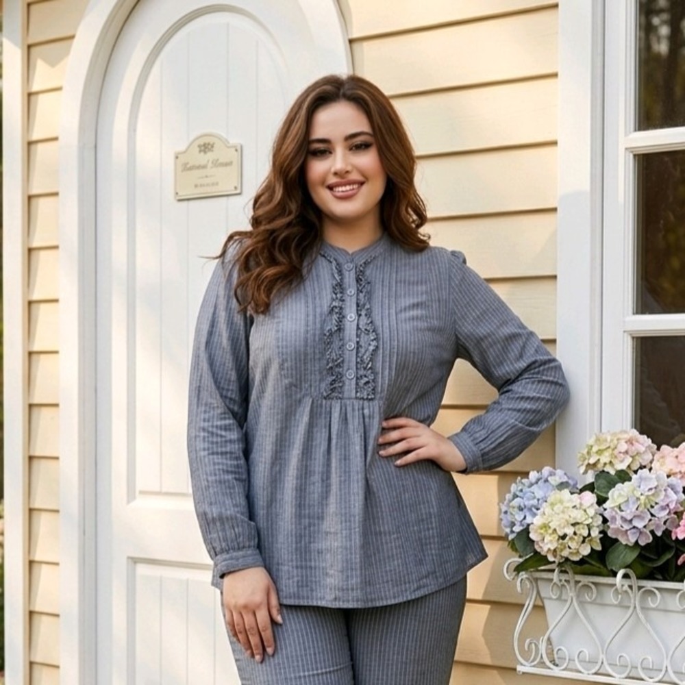 Women's Ruffled Gray Long-sleeved Top Size 16W Button Up Cottage Core Prairie